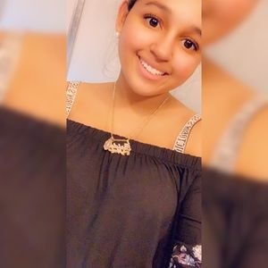 Meet your Posher, Bricia